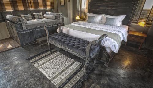 Two Separate Rooms - Shared Balcony