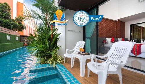 Deluxe Twin Room with Pool Access