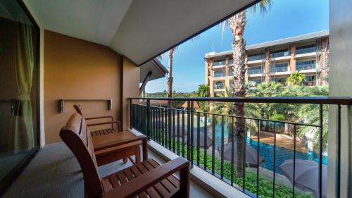 Superior Double or Twin Room with Pool View
