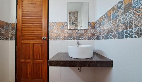 Deluxe Double or Twin Room with Balcony