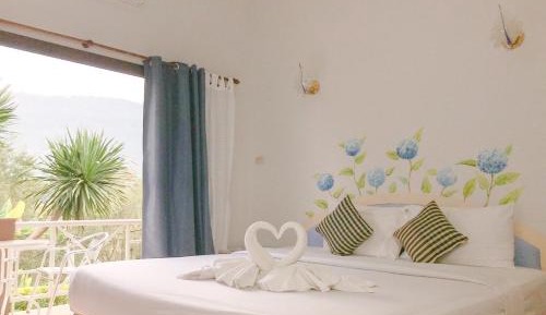Double Room with Mountain View