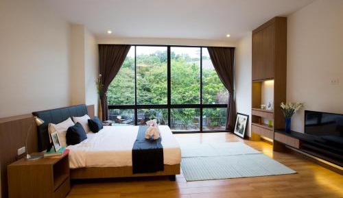 Executive Suite
