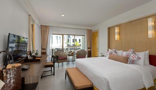 Deluxe Double or Twin Room