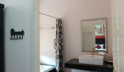 Superior Twin Room with Garden View
