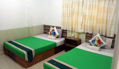 Superior Twin Room with Air-conditioning