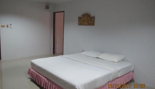 Quadruple Room with Terrace