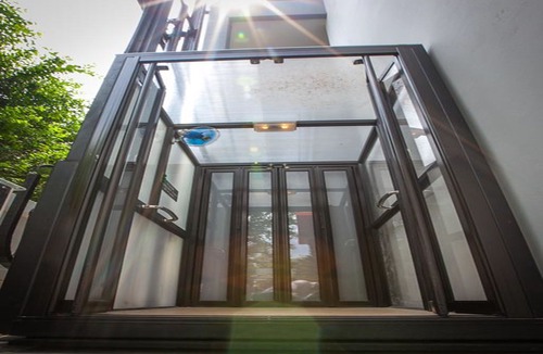 Bang Chak Hotel | 4 Bedroom House at Skytrain