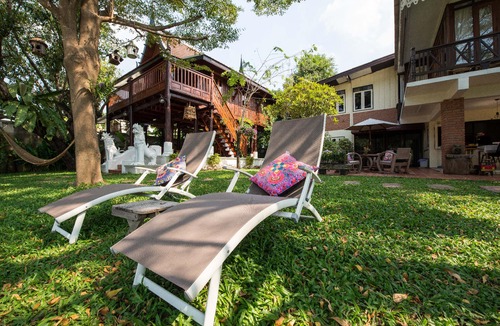 Phu Khao Thong Hotel | Phuttal Residence