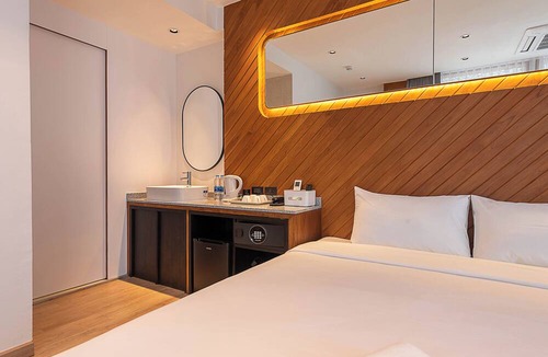 Thanon Phaya Thai Hostel | Boxpackers Pratunam Hotel