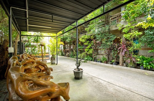 Ban Phe Hotel | Mac Garden Resort