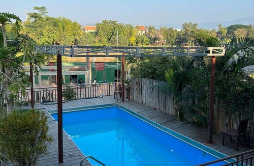 Luang Prabang Hotel | Namkhan River View