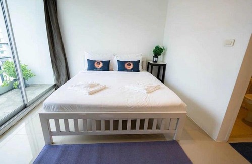 Khlong Toei Hotel | RQ Bangkok Sukhumvit 50 by Collection O