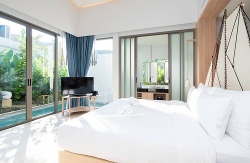 Wichit Hotel | Panwaburi Beachfront Resort