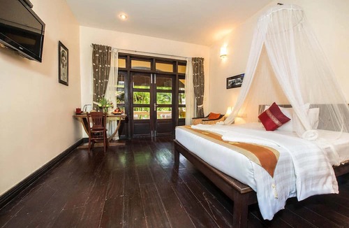 Sangkat Sla Kram Hotel | Marirath Boutique Hotel