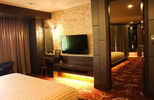 Bang Kruai Hotel | Maleewana Hotel & Resort