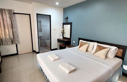Sri Phum Hotel | Traveller Inn Hotel
