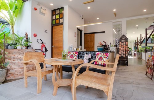 Old City Hotel | Nine-Kai-Mon Boutique Hotel