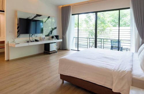 Ratchaburi Hotel | Rock Resort
