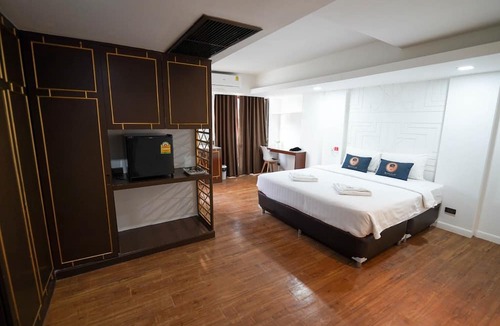 Chom Phon Hotel | WellQuest WellNess Ladprao soi 1