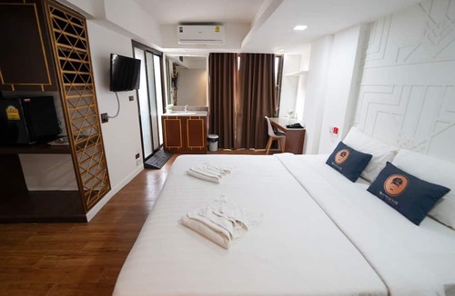 Chom Phon Hotel | WellQuest WellNess Ladprao soi 1