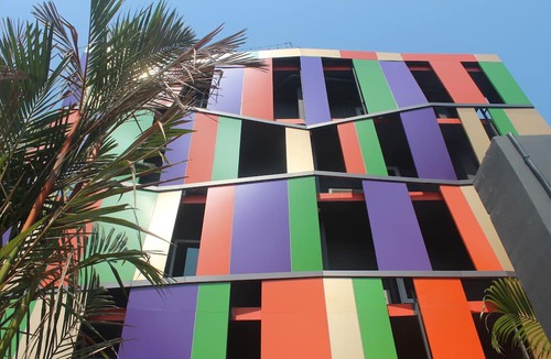 Ploenchit Hostel | H-District Boutique Poshotel