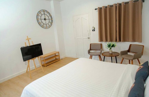 Patong Hotel | RQ Phuket Patong Beach by Collection O