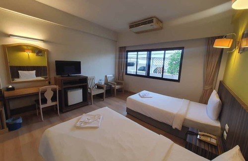 Makham Tia Hotel | Bunjongburi Hotel