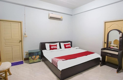 Nong Pa Khrang Hotel | OYO 75357 Thipsiri Home
