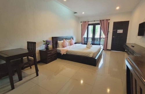 Pong Hotel | Baankiangnam Pattaya Resort