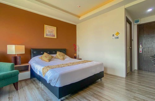 Ladprao Hotel | Plearnwan Deluxe Mansion
