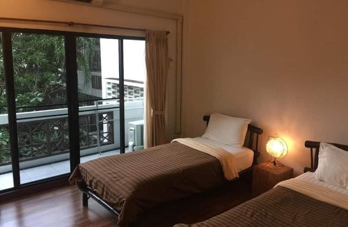 Chana Songkhram Hotel | Lamphu House Bangkok