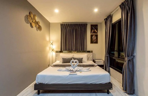 Bang Bo Hotel | The Living Hotel SamutPrakan
