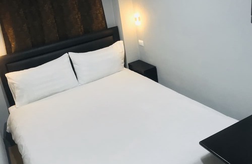 Bangkok Central Business District House | Harry's Residence