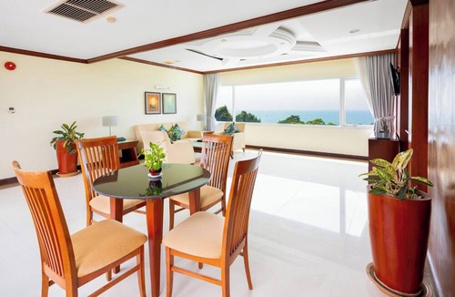 Sihanoukville City Centre Hotel | Independence Hotel by Dara