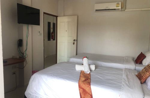 Phon Hotel | Seth-Thee Residence