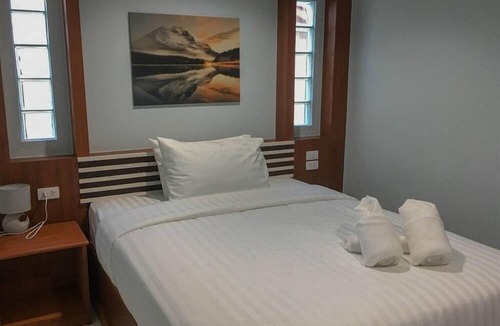 Khanom Hotel | CC Beach Resort