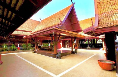 Nong Pa Khrang Hotel | Viewdoi Art and Resort