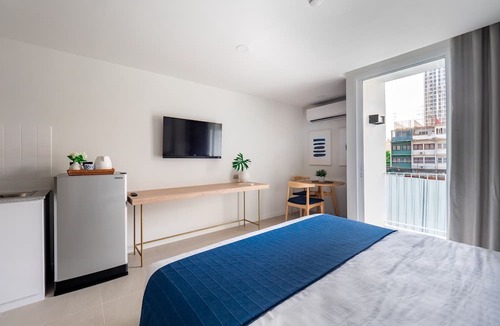 Phaya Thai Hotel | BLU 395 Ari-Saphan Khwai