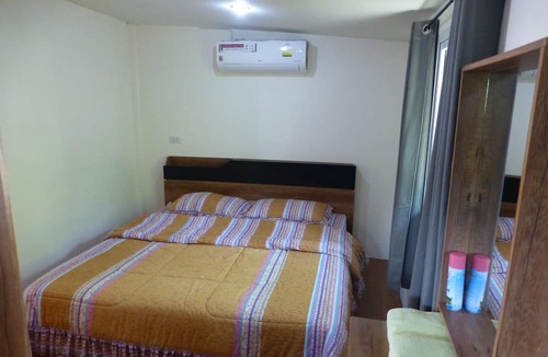 Phen House | 1 Bedroom Pool Villa Tropical Fruit Garden Fast Wi-fi Smart Tv Home Cooking