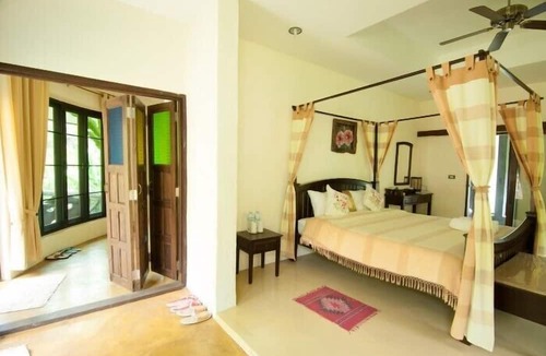 Saluang Hotel | Tadplacamp Organic Farm Stay