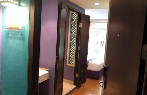 Nana Bed & Breakfast | Sawasdee Hotel @ Sukhumvit Soi 8