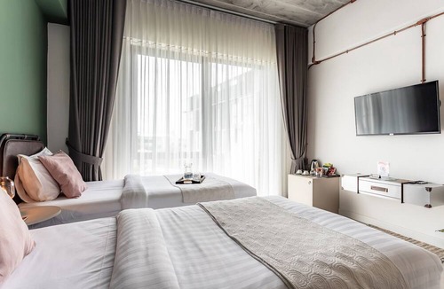 Nai Muang Hotel | The Wood