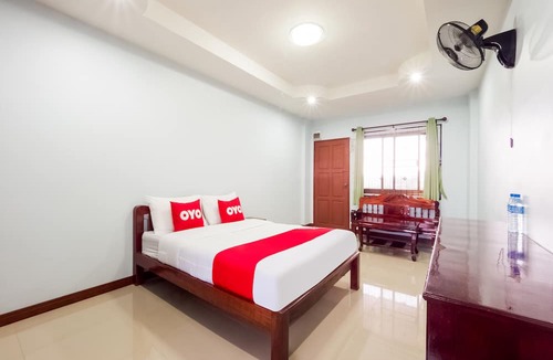 Bang Pla Soi Hotel | OYO 1087 Udom Khomkham Apartment