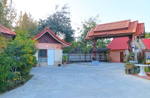Yasothon Hotel | Vimanmek hotel