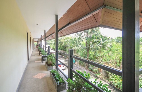 Nakhon Si Thammarat Hotel | Prickhom Garden Hotel
