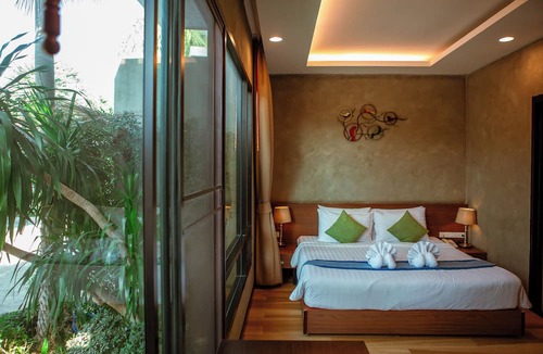 Phitsanulok Hotel | Blue River Resort