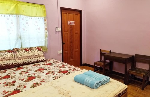 Si Maha Phot Hotel | Douangjinda Resort