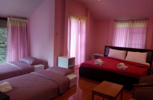 Suan Phueng House | Frontier Homestel