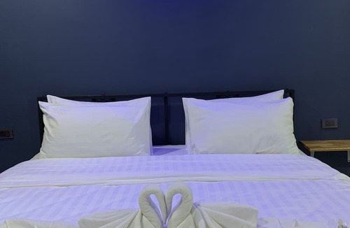Chok Chai Hotel | Chan place Hotel