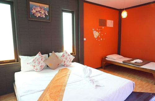 Don Sak Hotel | Wanghin Bungalow Donsak